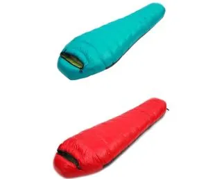 屋外のスリーピング バッグ